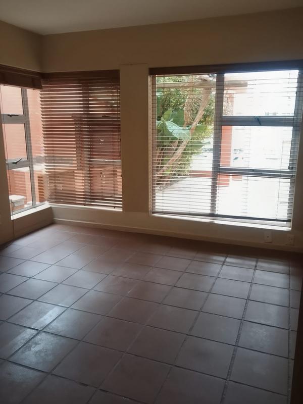 3 Bedroom Property for Sale in Harbour Island Western Cape